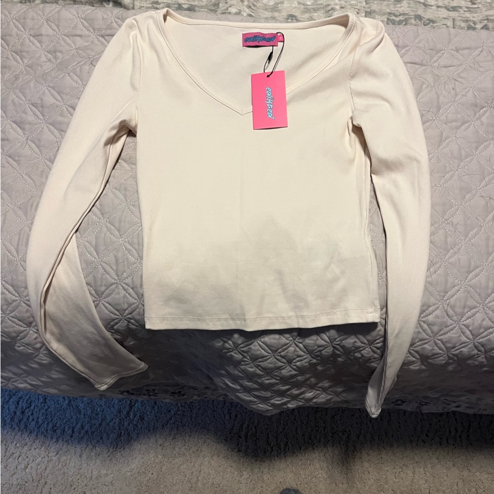 Edikted Cream Long Sleeve cropped
